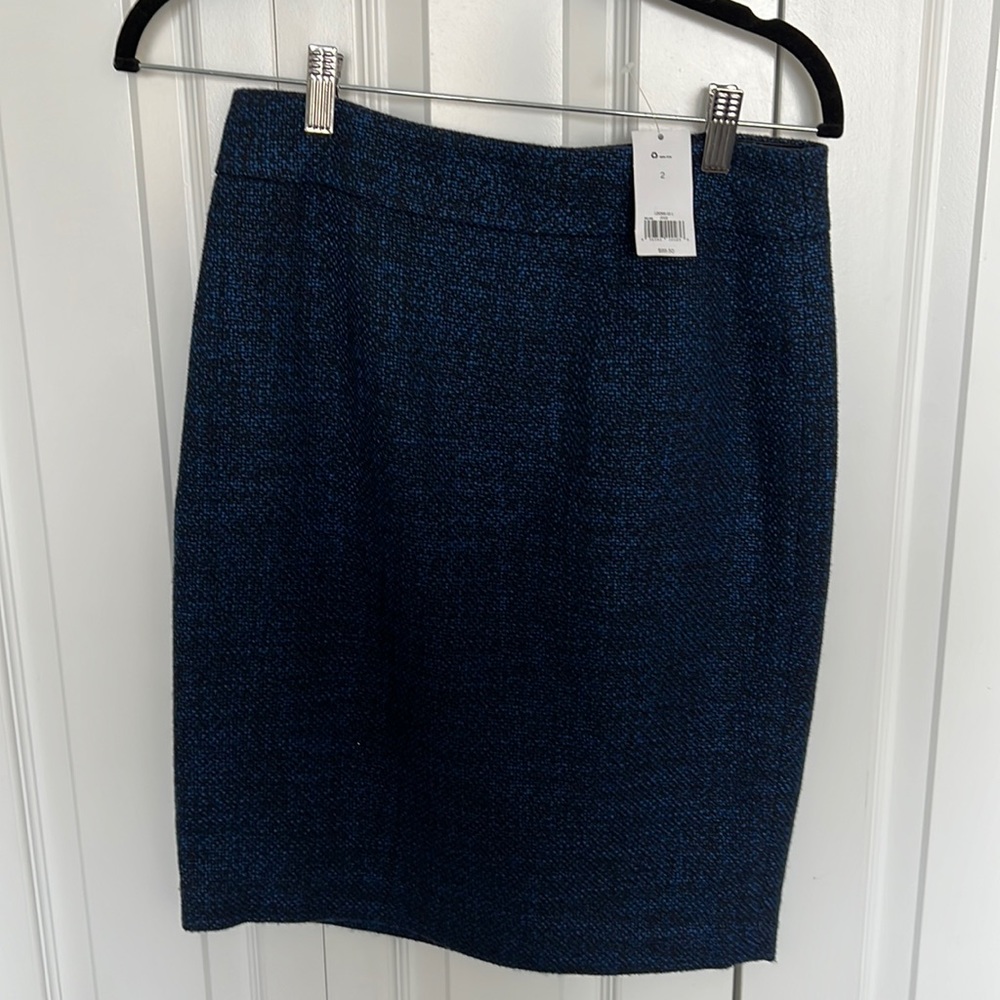 Banana republic size 2, blue/black